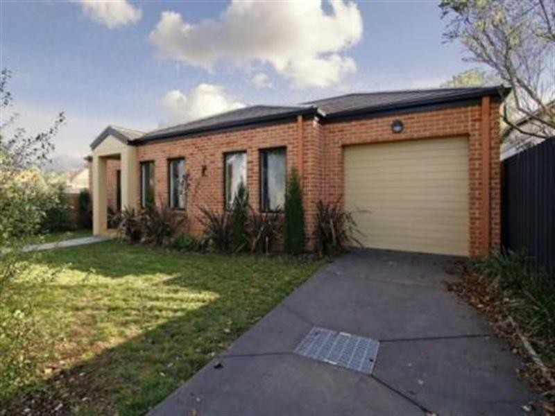 1/8 Arthur Street, Hastings VIC 3915