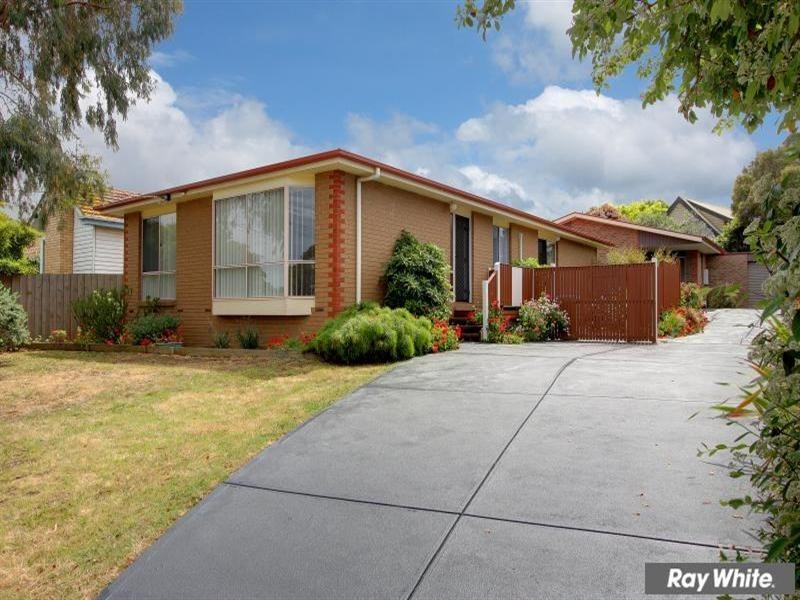 53 Carnoustie Grove, Mornington VIC 3931