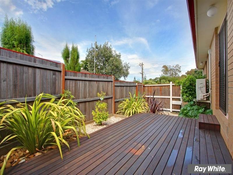 53 Carnoustie Grove, Mornington VIC 3931