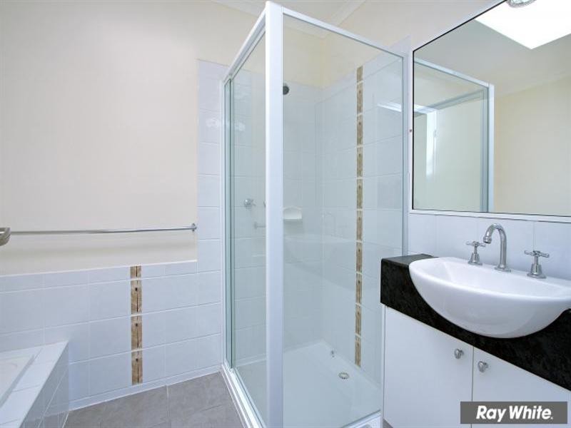 53 Carnoustie Grove, Mornington VIC 3931