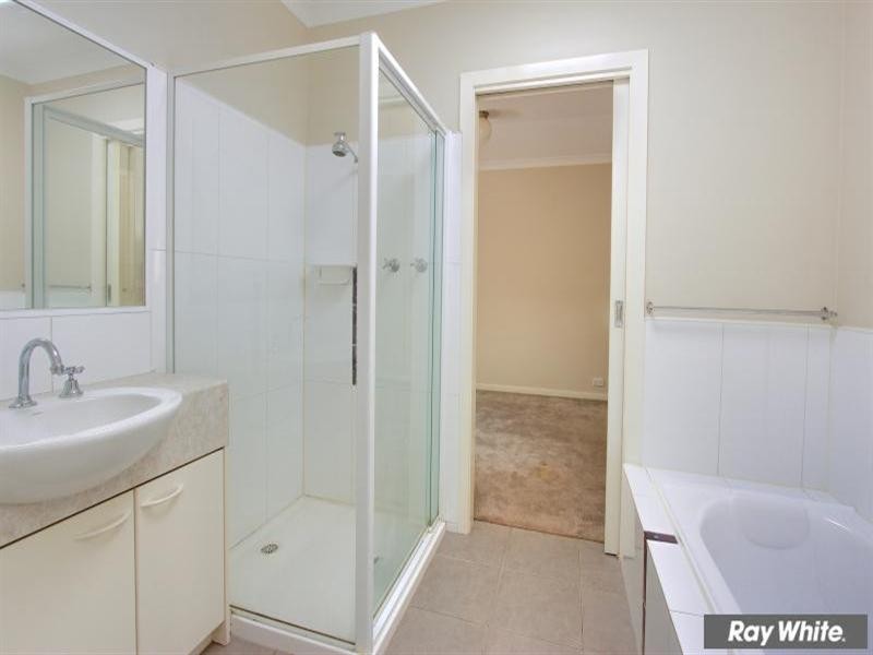 53a Carnoustie Grove, Mornington VIC 3931