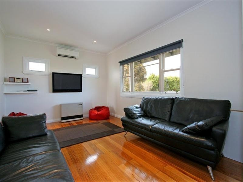 21 Karadoc Street, Dromana VIC 3936