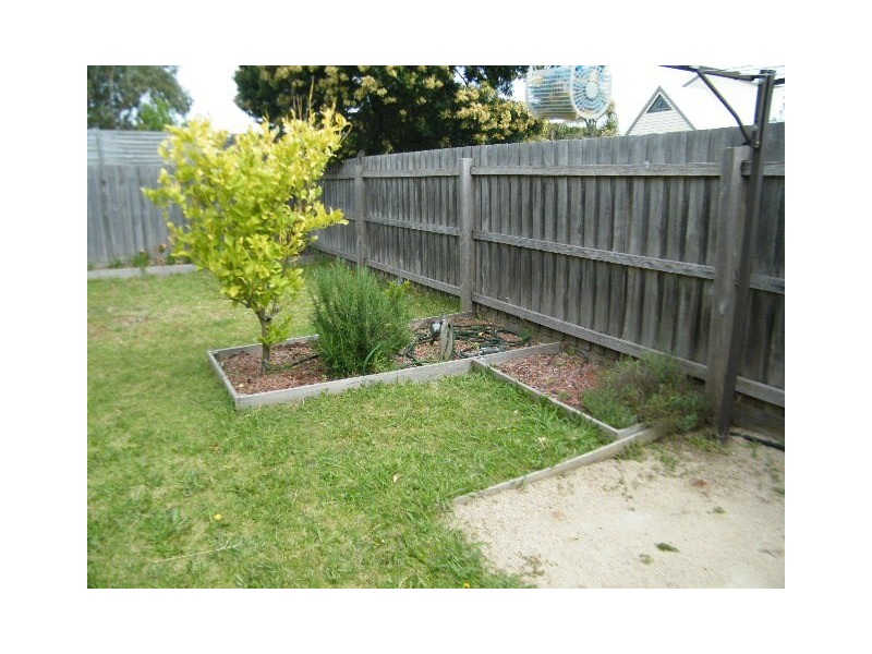 2/29 Fulton Avenue, Mornington VIC 3931