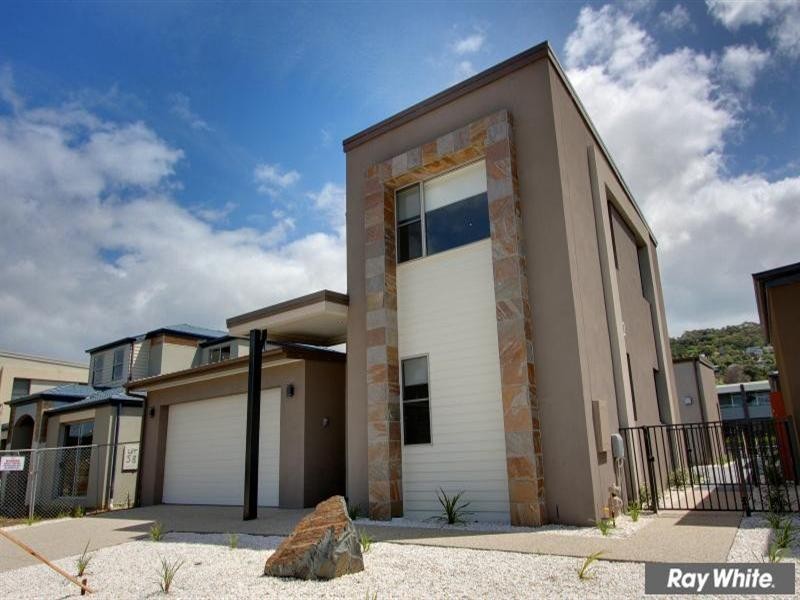 8 Clipper Quay, Safety Beach VIC 3936