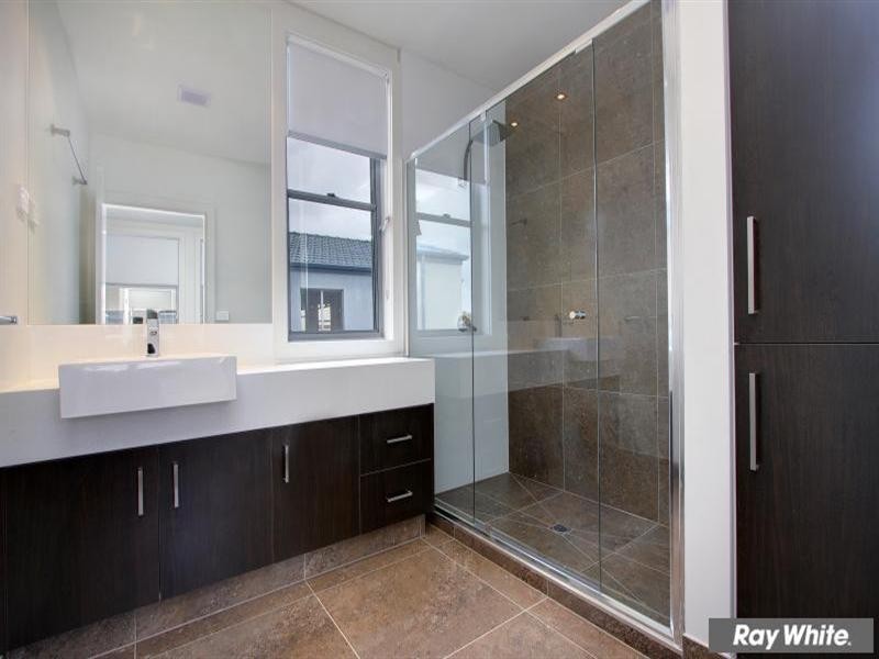 8 Clipper Quay, Safety Beach VIC 3936