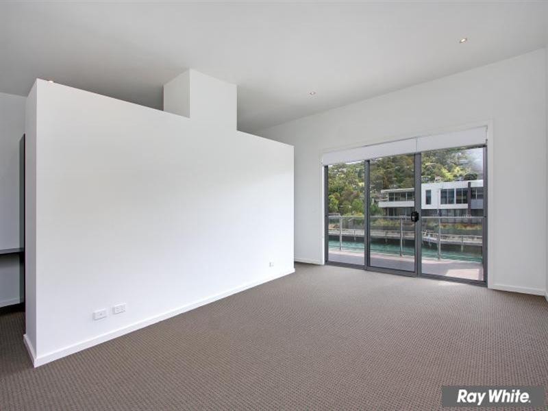 8 Clipper Quay, Safety Beach VIC 3936