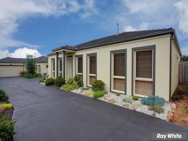 2/14 Haig Street, Mornington VIC 3931