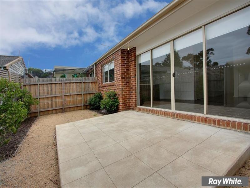 3/11 Wood Street, Mornington VIC 3931