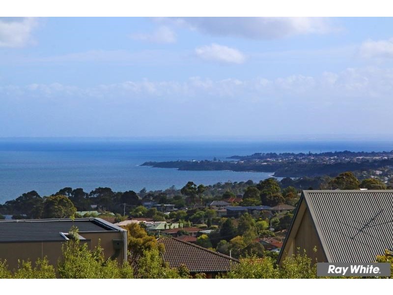 9 Esher Rise, Mount Martha VIC 3934