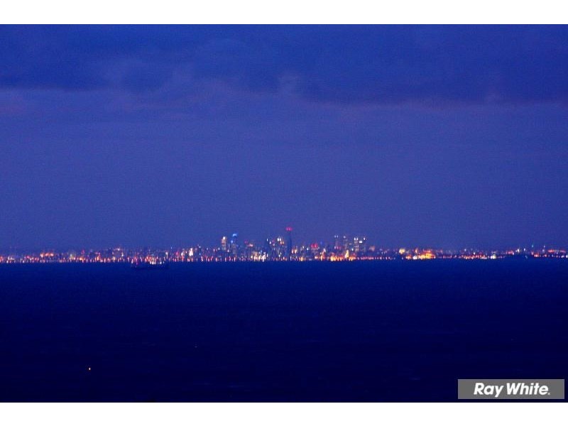 9 Esher Rise, Mount Martha VIC 3934