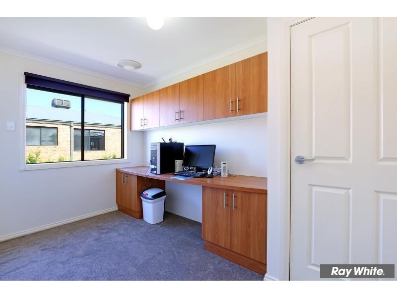 9 Esher Rise, Mount Martha VIC 3934