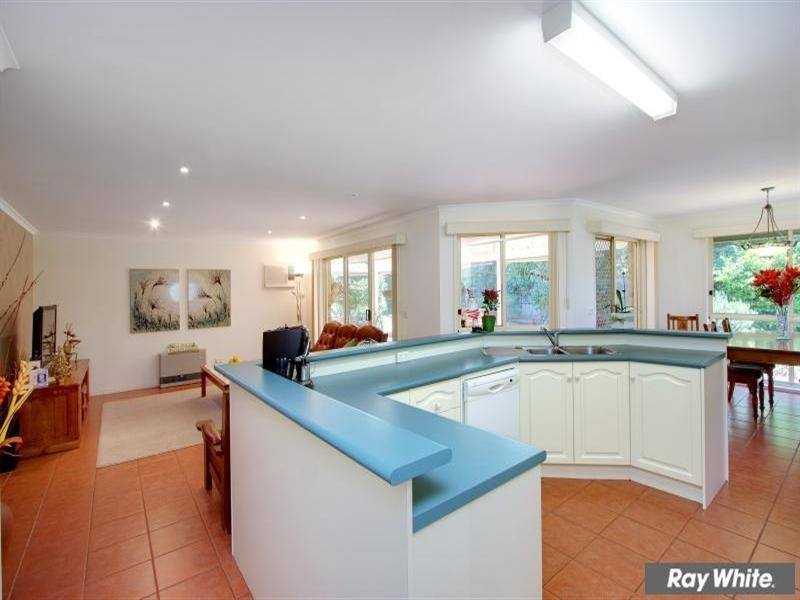 21 Kenworthy Rise, Mornington VIC 3931