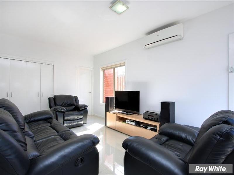 3/14 Napier Street, Mornington VIC 3931