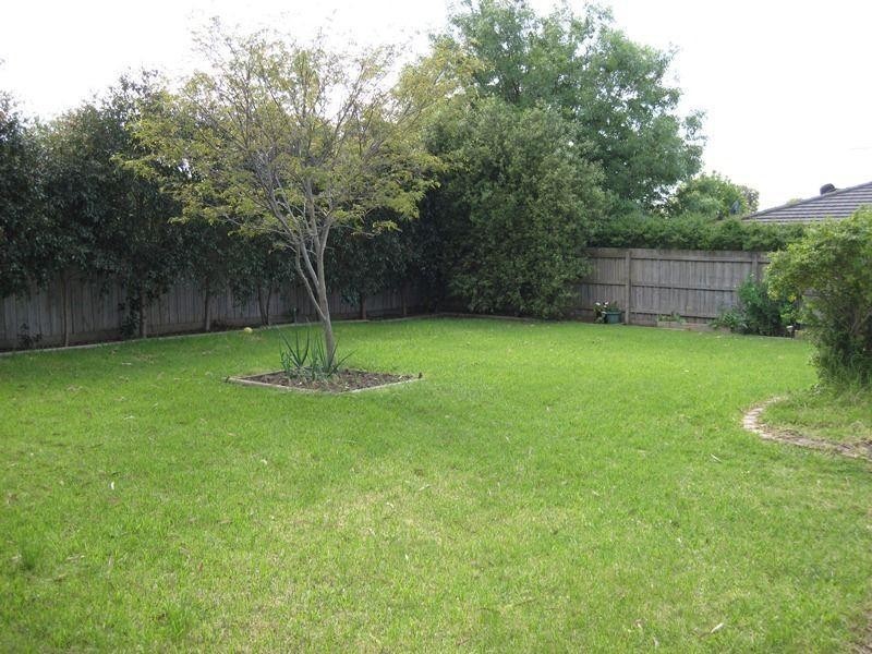 8 Marino Court, Mornington VIC 3931