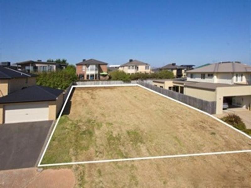 35 Coney Hurst Crescent, Mornington VIC 3931