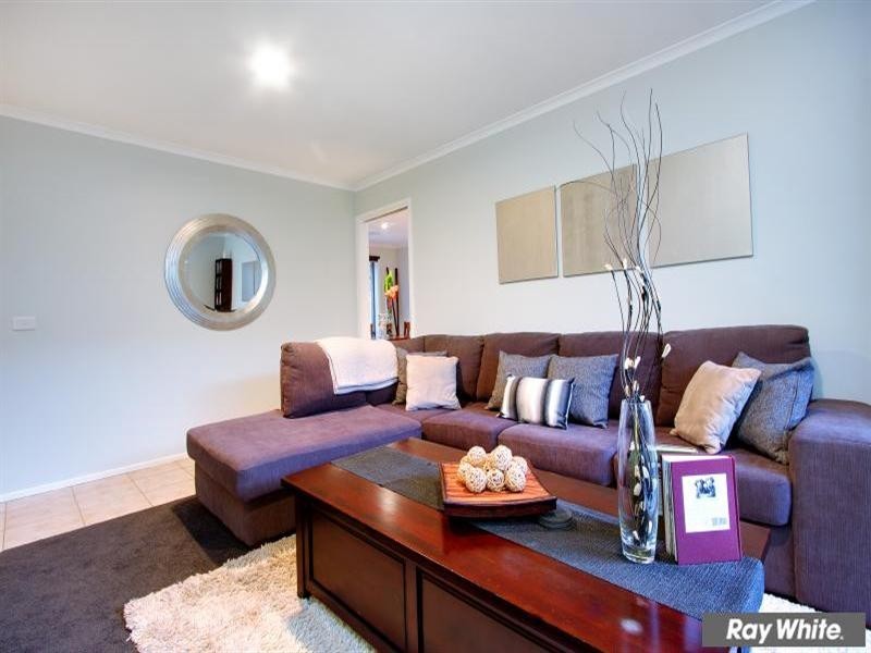 27 Bay Rise Drive, Mornington VIC 3931