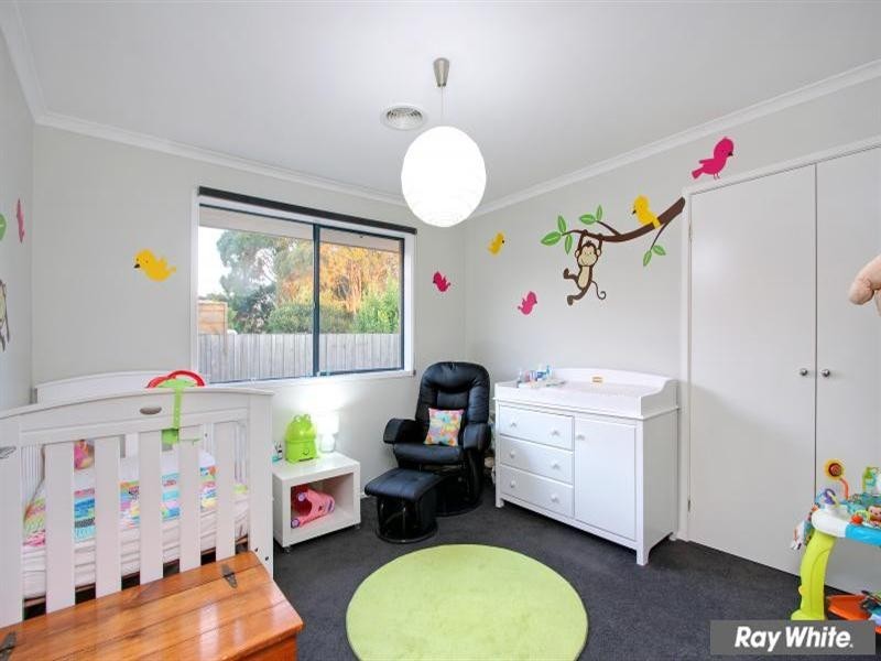 27 Bay Rise Drive, Mornington VIC 3931