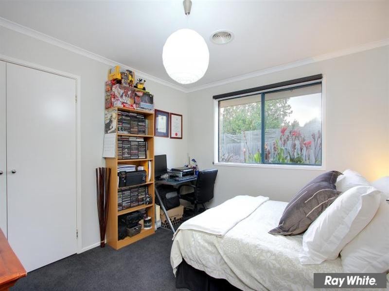 27 Bay Rise Drive, Mornington VIC 3931