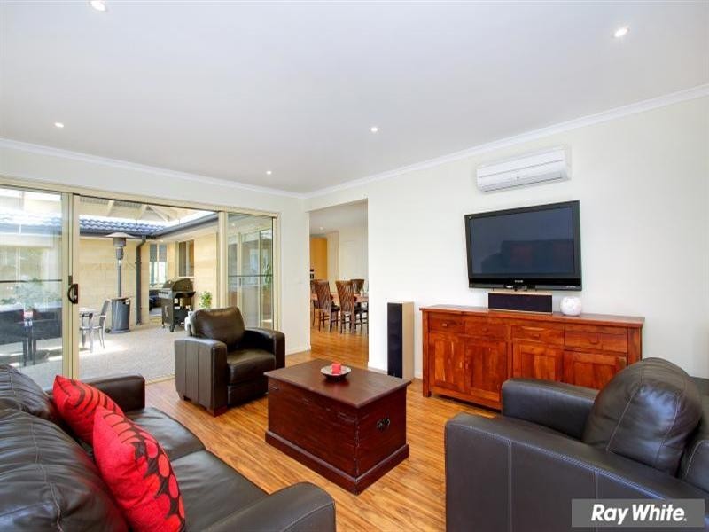 7 Beethoven Court, Mount Martha VIC 3934