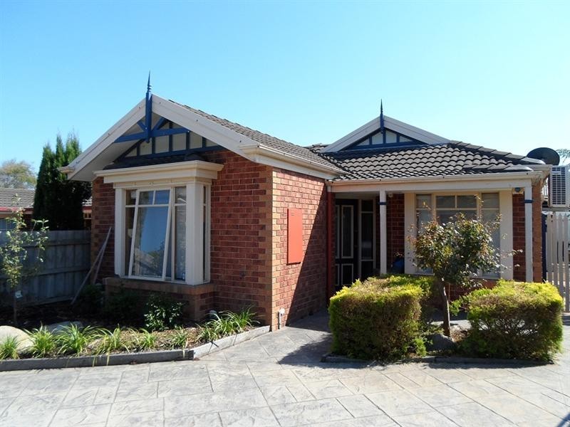 15 Charles Farrer Court, Mornington VIC 3931