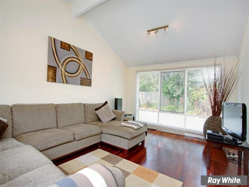 9 Kooyonga Grove, Mornington VIC 3931