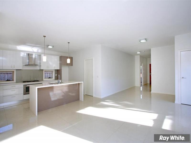 1/14 Napier Street, Mornington VIC 3931