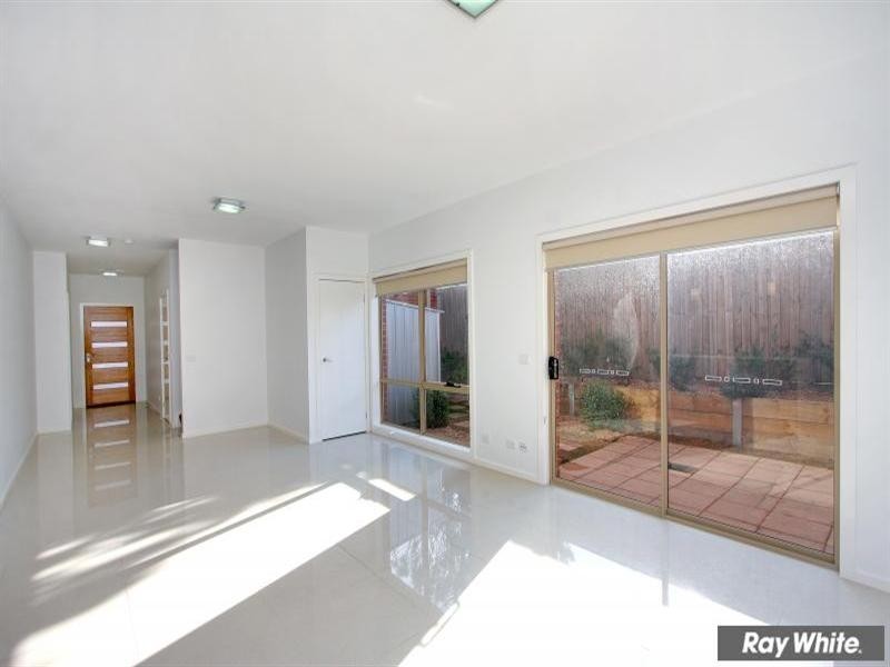 1/14 Napier Street, Mornington VIC 3931