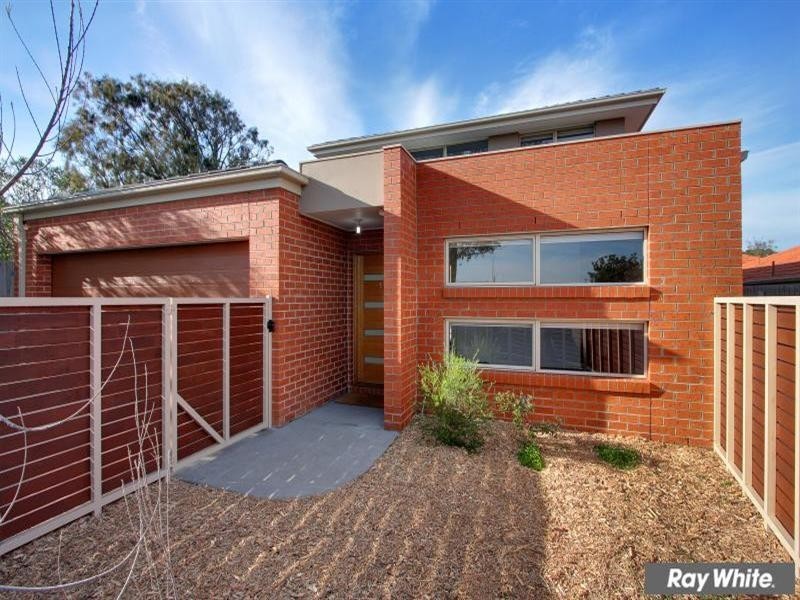 1/14 Napier Street, Mornington VIC 3931