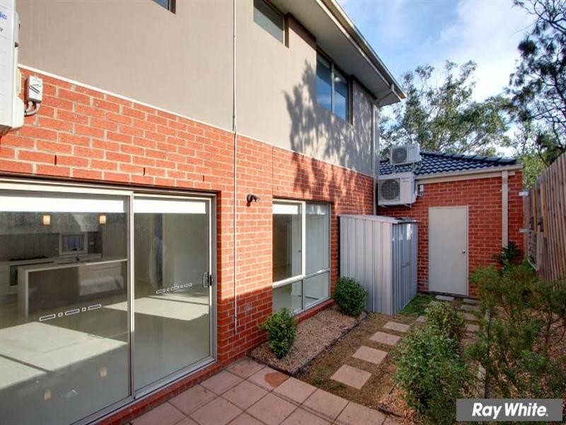 1/14 Napier Street, Mornington VIC 3931