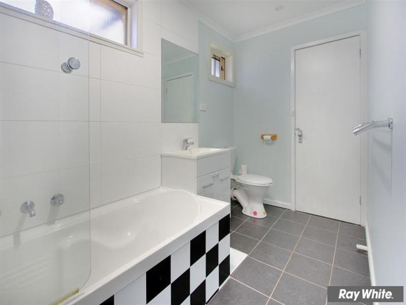 25 Taranna Street, Mornington VIC 3931