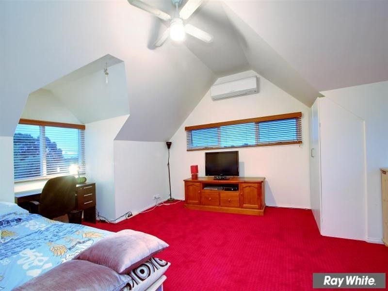 22 Bay Rise Drive, Mornington VIC 3931