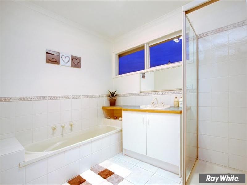 22 Bay Rise Drive, Mornington VIC 3931