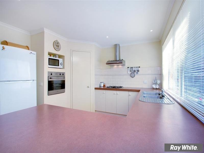 53 Parkside Crescent, Mornington VIC 3931