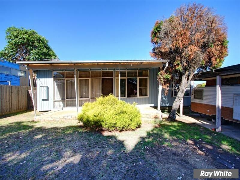 10 Olive Street, Mornington VIC 3931