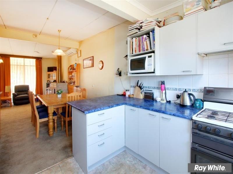 10 Olive Street, Mornington VIC 3931