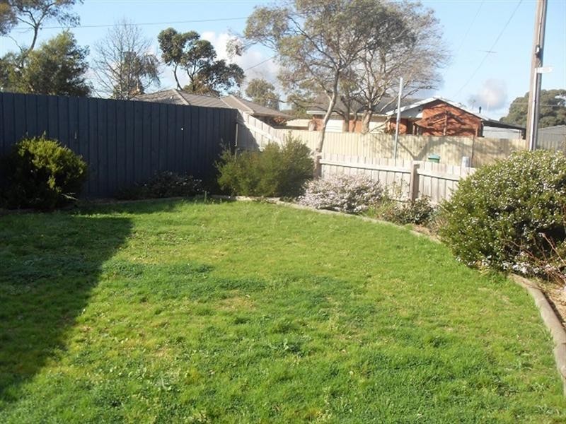 73 Roberston Drive, Mornington VIC 3931