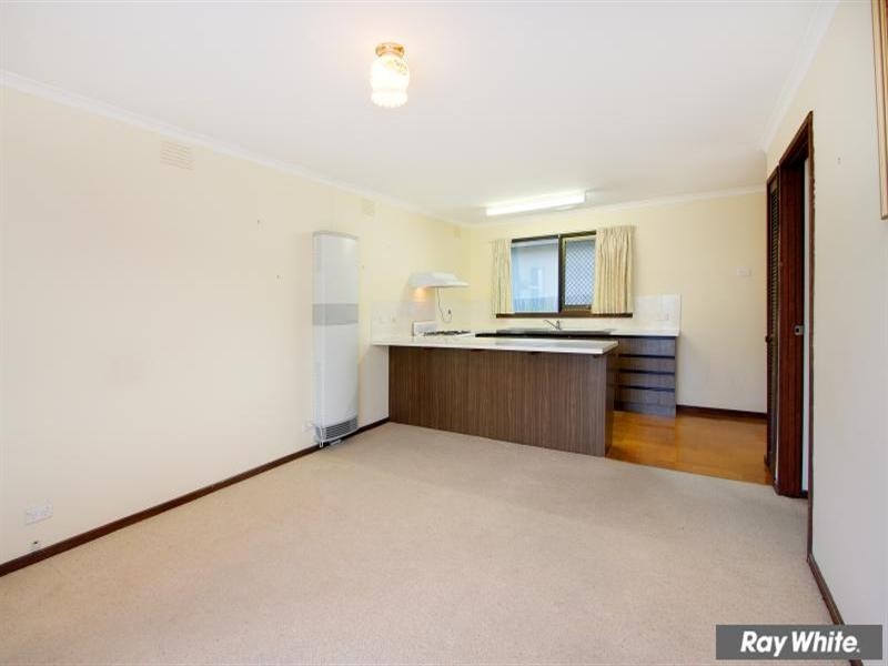 2/14 Seaview Avenue, Mornington VIC 3931