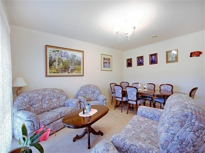 12 Waltham Drive, Mornington VIC 3931