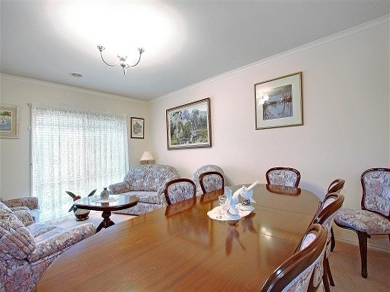 12 Waltham Drive, Mornington VIC 3931