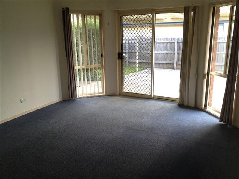 7 Henrietta Place, Mount Martha VIC 3934