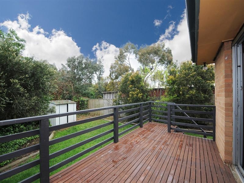 8 Orlanda Court, Mornington VIC 3931