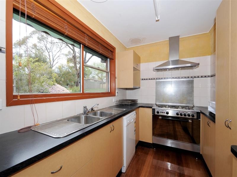 8 Orlanda Court, Mornington VIC 3931