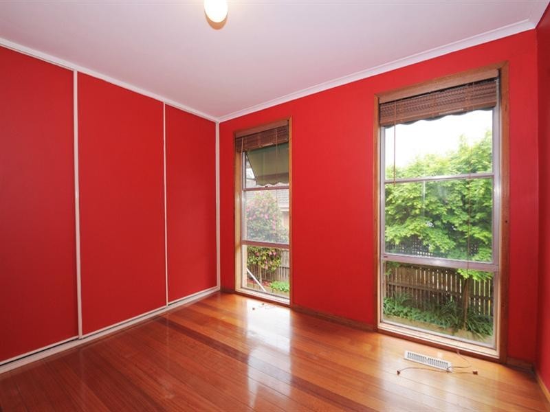 8 Orlanda Court, Mornington VIC 3931