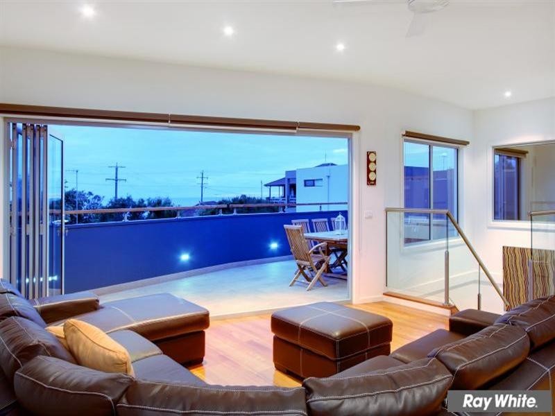 7 Sailing Lane, Mornington VIC 3931