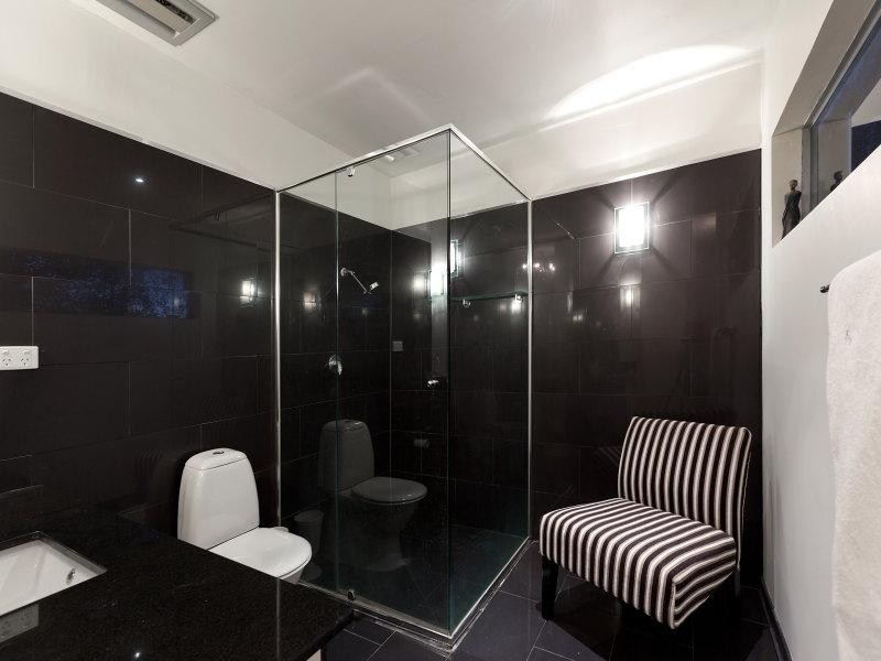 2B Tanti Avenue, Mornington VIC 3931