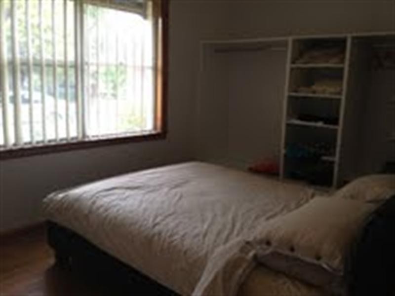 2 Fleet Street, Mornington VIC 3931