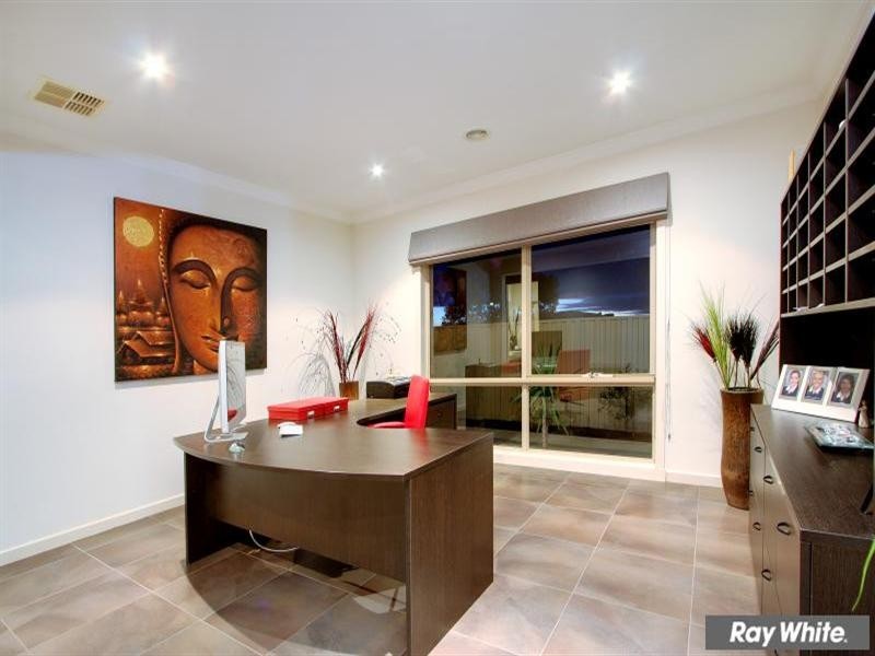 19 Brimbrim Crescent, Mornington VIC 3931