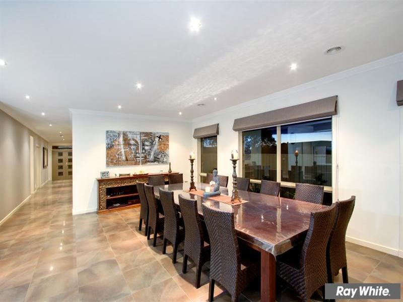 19 Brimbrim Crescent, Mornington VIC 3931