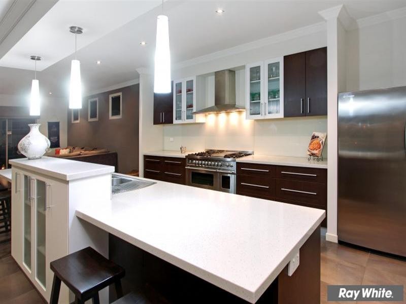 19 Brimbrim Crescent, Mornington VIC 3931