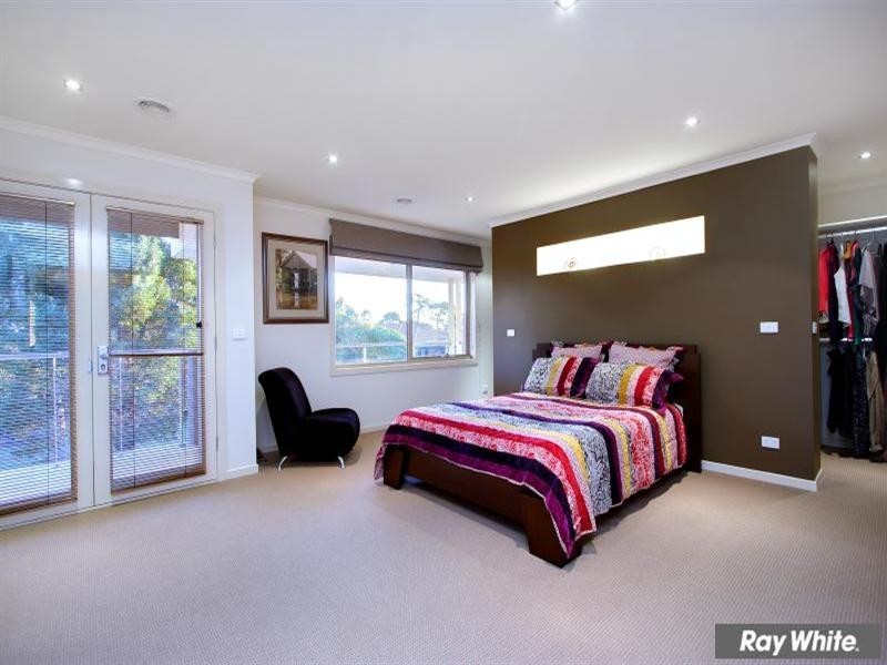 19 Brimbrim Crescent, Mornington VIC 3931